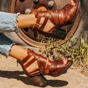 Freebird By Steven Claw Heel in Brown Distressed